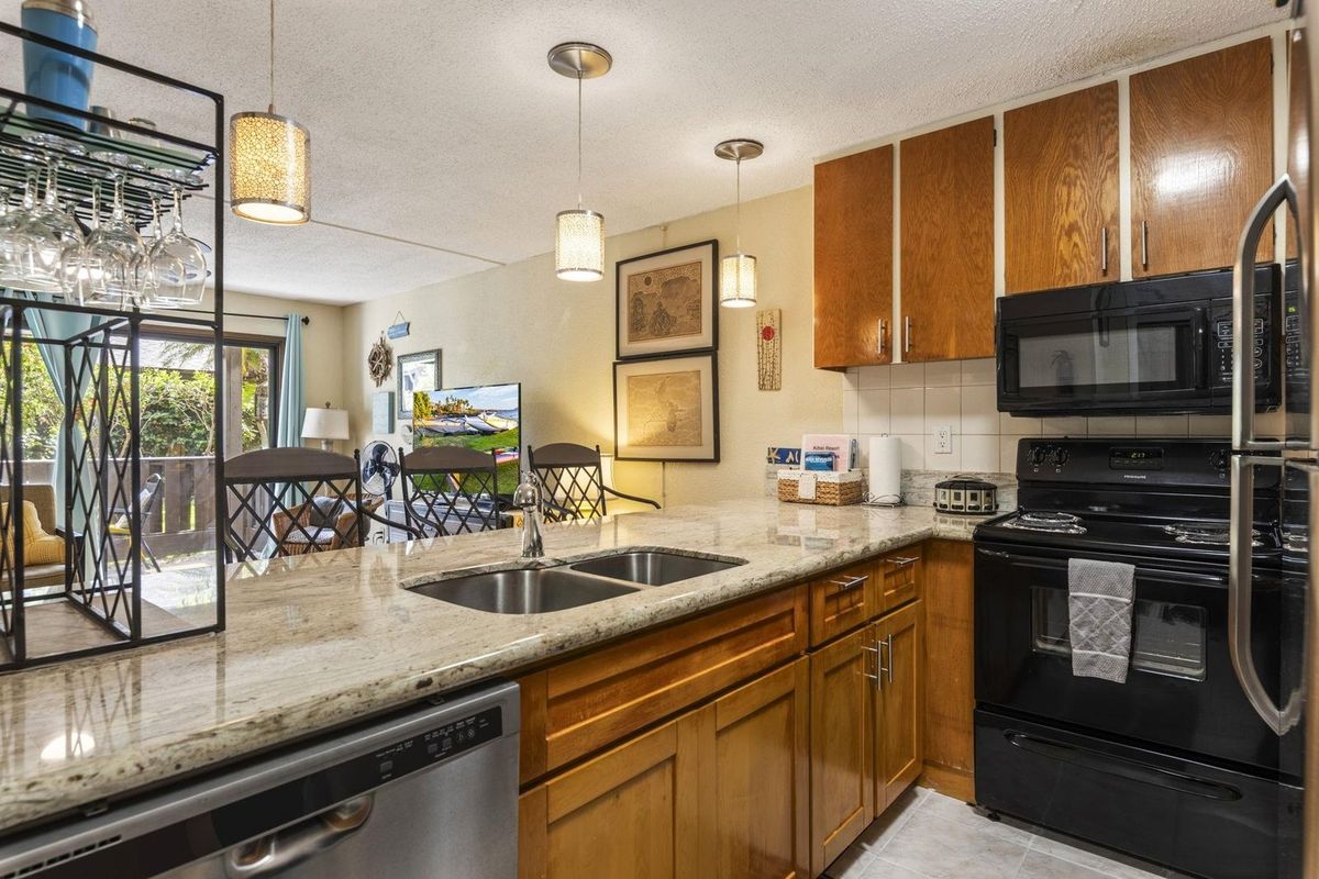 Kihei Resort #105, Kihei &mdash; MLS listing photo 13